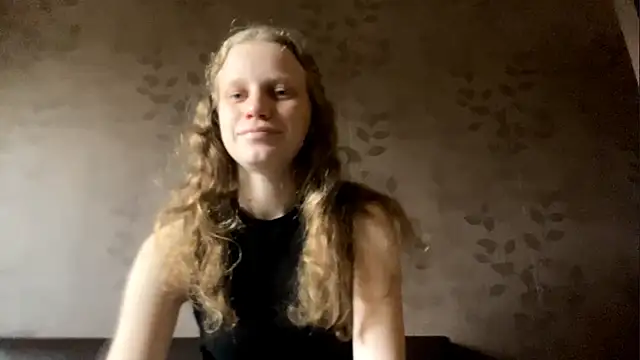 GlyndaCaver online show from 5, 10, 2025