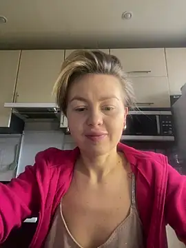 MartaLuna  online show from 10, 1, 2026