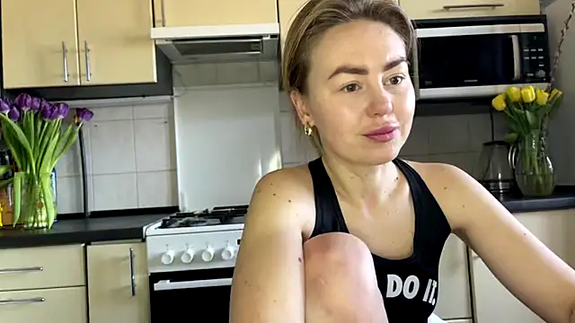 MartaLuna  online show from 9, 3, 2026