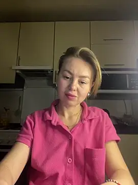 MartaLuna  online show from 17, 2, 2026