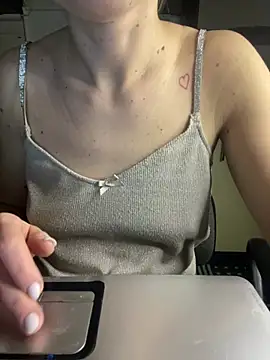 MartaLuna  online show from 1, 2, 2026