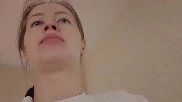 bella li   online show from 27, 3, 2026