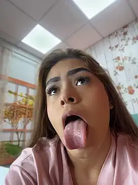 MayaMoanXXX online show from 8, 4, 2026