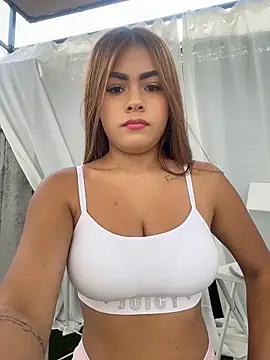 MayaMoanXXX online show from 13, 4, 2026