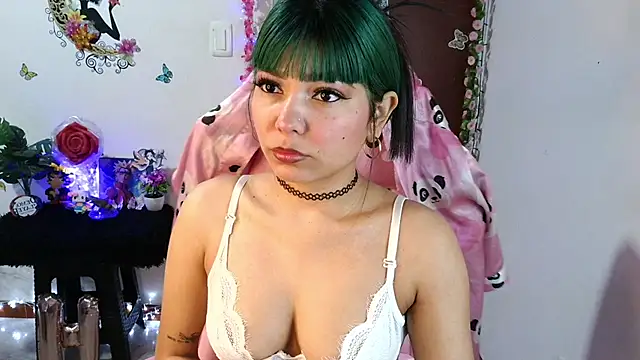 Maron baez 18 online show from 4, 6, 2026