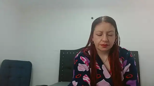 helenn653342 online show from 24, 9, 2025