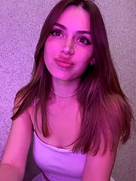 Elizabeth Tay online show from 14, 10, 2025