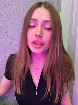 Elizabeth Tay online show from 26, 2, 2026