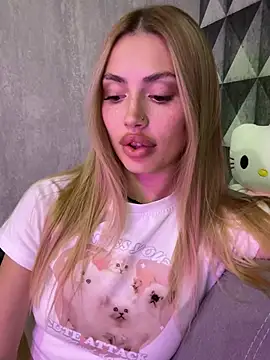 Elizabeth Tay online show from 2, 7, 2026