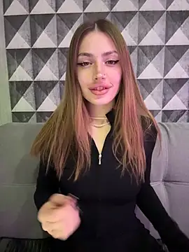 Elizabeth Tay online show from 1, 3, 2026