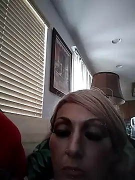 Snapshot of felony000 chatting on 28, 9, 2025 felony000 online show from 28, 9, 2025