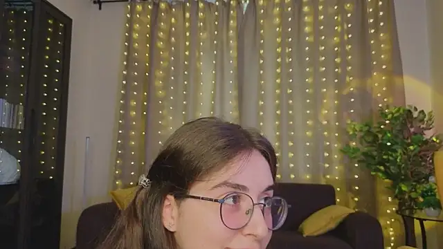 CareyHajdas online show from 21, 9, 2025
