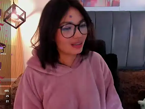 Snapshot of Evaa_rosee_ chatting on 9, 10, 2025 Evaa rosee online show from 9, 10, 2025