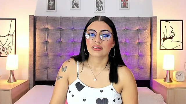 Linda Fosterr online show from 25, 11, 2025