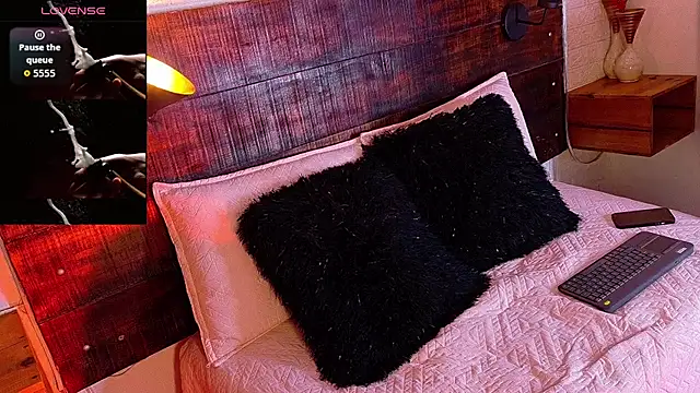 JhosuaVega online show from 10, 10, 2025