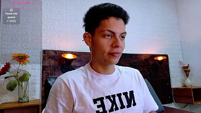 JhosuaVega online show from 8, 11, 2025