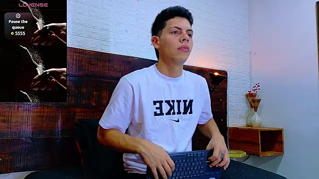 JhosuaVega online show from 11, 10, 2025