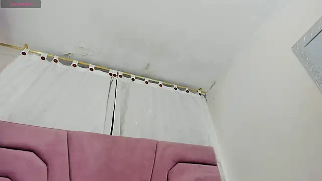 miajhonsonx online show from 8, 5, 2026