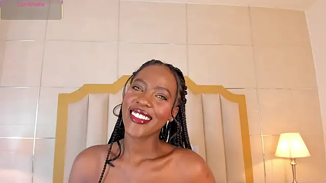 DakotaWangi online show from 3, 12, 2025