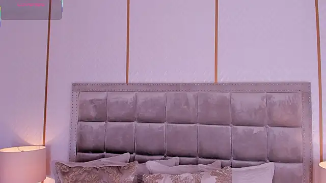 DakotaWangi online show from 12, 2, 2026