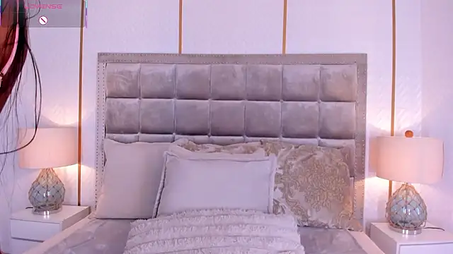 DakotaWangi online show from 17, 3, 2026