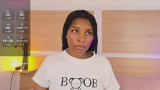 ValeryCortezm online show from 29, 10, 2025