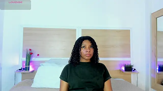 ValeryCortezm online show from 12, 11, 2025