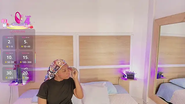 ValeryCortezm online show from 10, 10, 2025