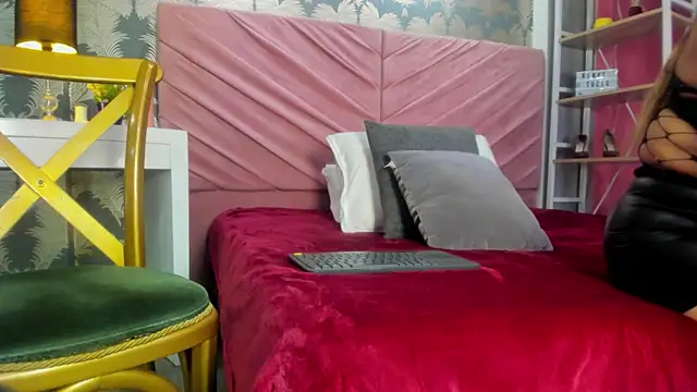 VictoriaQueen Fg online show from 15, 11, 2025