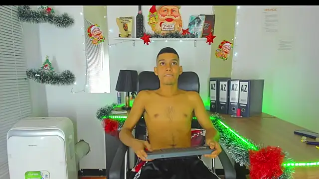 xxKamadevaxx online show from 17, 12, 2025