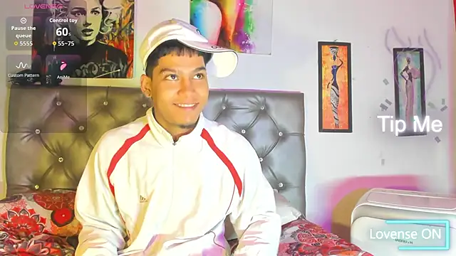 xxKamadevaxx online show from 16, 4, 2026