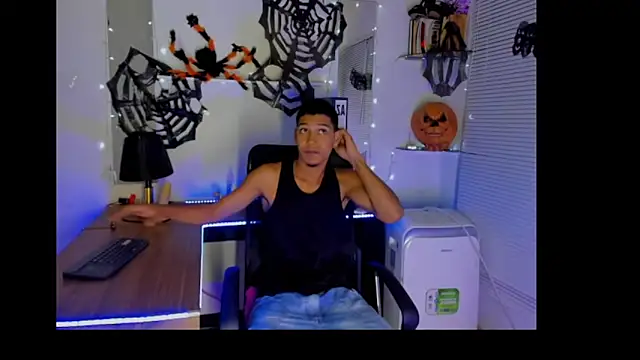 xxKamadevaxx online show from 16, 10, 2025