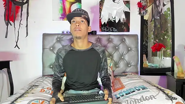 xxKamadevaxx online show from 24, 10, 2025