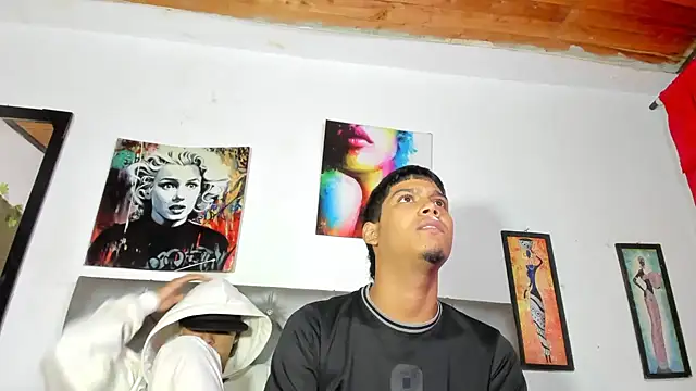 xxKamadevaxx online show from 23, 4, 2026