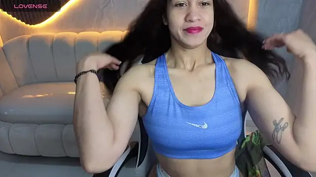 Maia Tx online show from 17, 10, 2025