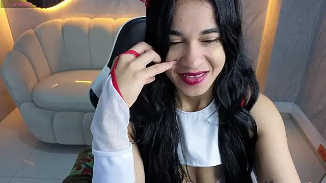 Maia Tx online show from 14, 11, 2025