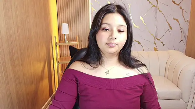 mia hot tf online show from 30, 9, 2025