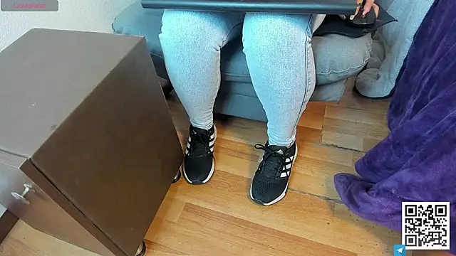 Shantal  G online show from 5, 3, 2026