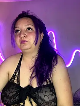 Emma  Fox  online show from 24, 10, 2025