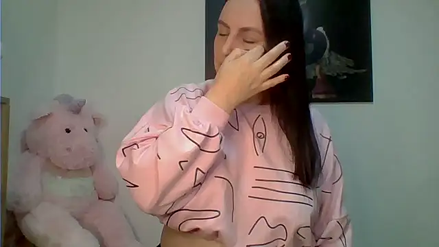 Snapshot of Venusina_07 chatting on 16, 5, 2026 Venusina 07 online show from 16, 5, 2026