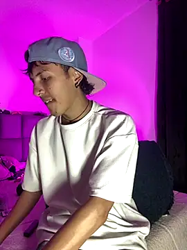 NaytonFreeman online show from 20, 10, 2025