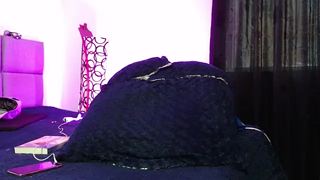 NaytonFreeman online show from 21, 11, 2025