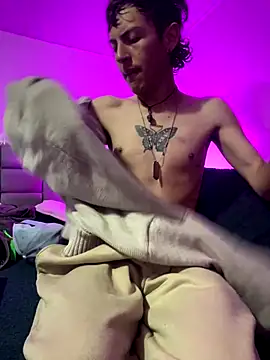 NaytonFreeman online show from 5, 11, 2025