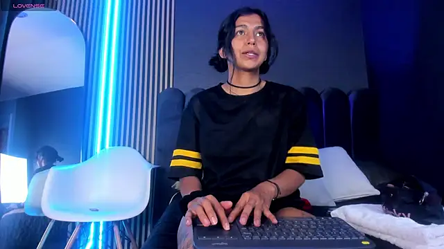 Keila Fg online show from 24, 10, 2025