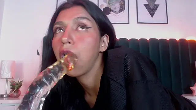 Keila Fg online show from 13, 11, 2025