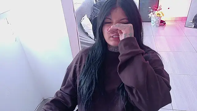 Snapshot of Unatatuada chatting on 24, 10, 2025 Unatatuada online show from 24, 10, 2025