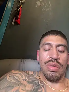 busnfatnutsLildee online show from 6, 4, 2026
