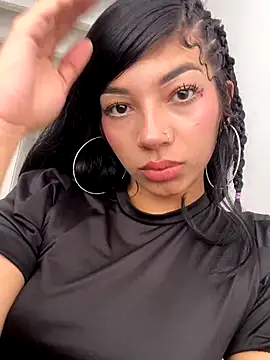 Snapshot of Lesly777_ chatting on 20, 9, 2025 Lesly777 online show from 20, 9, 2025