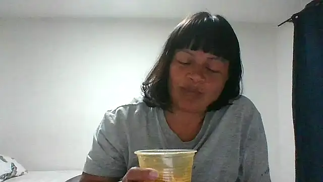 adri89-g online show from 1, 3, 2026