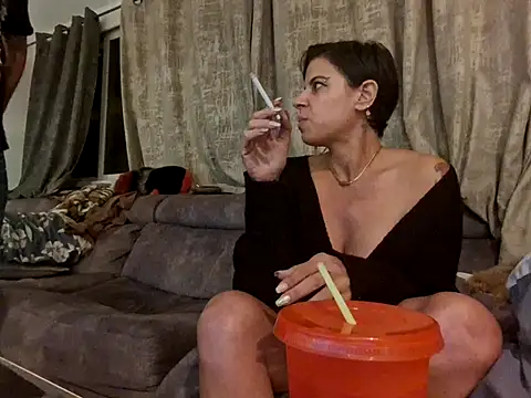 Alexis21821 online show from 2, 12, 2025